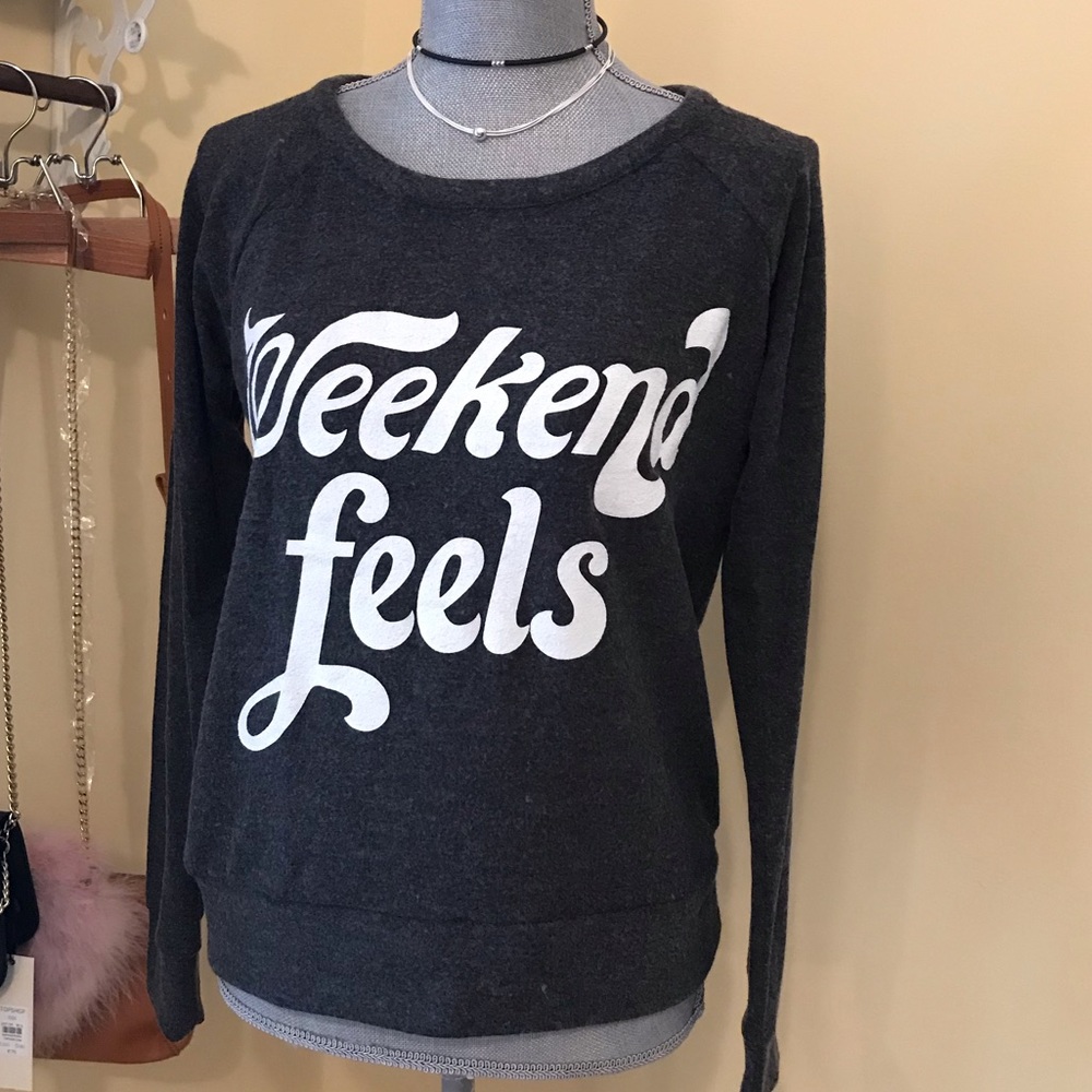 Chaser graphic weekend feels top long sleeves - Picture 3 of 8